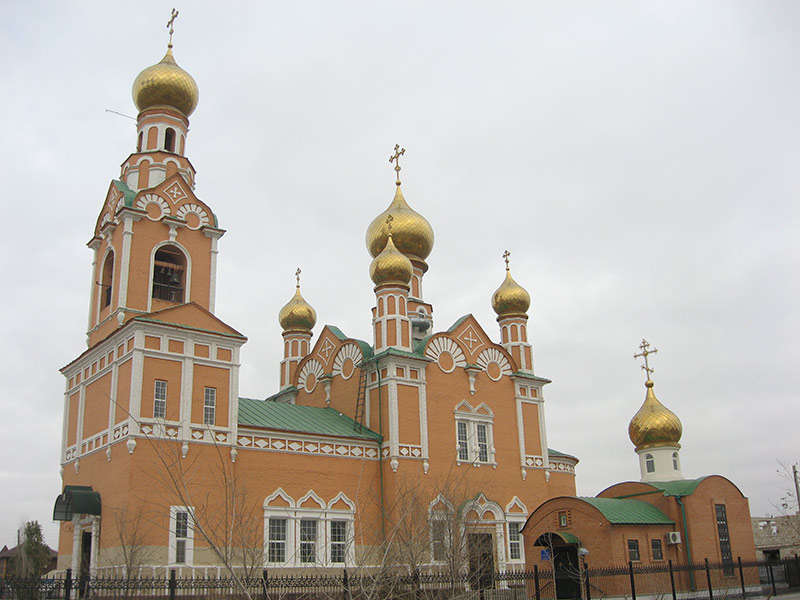 Собор Успения Пресвятой Богородицы, Атырау (Атырауская область, Казахстан). фасады