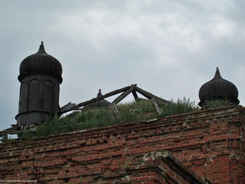 Церковь Илии Пророка, Травяное (Шумихинский район, Курганская область). архитектурные детали