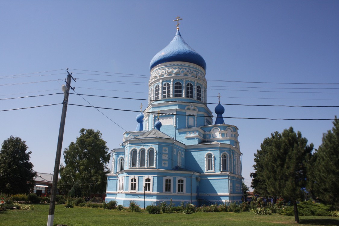 Церковь Покрова Пресвятой Богородицы, Каневская (Каневской район, Краснодарский край). фасады