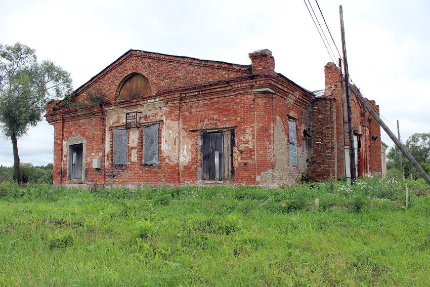 Великое Село. Церковь Георгия Победоносца. фасады, Восточный фасад