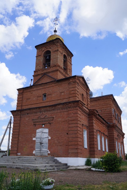 Церковь Параскевы Пятницы, Кармалка (Шарлыкский район, Оренбургская область). фасады