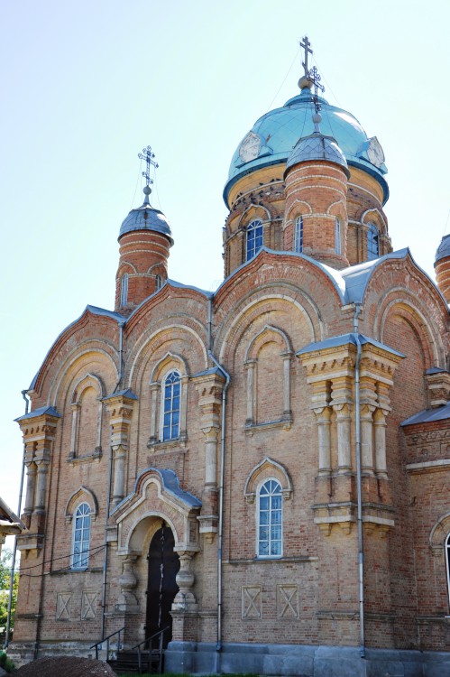Церковь Казанской иконы Божией Матери, Пономарёвка (Пономарёвский район, Оренбургская область). архитектурные детали