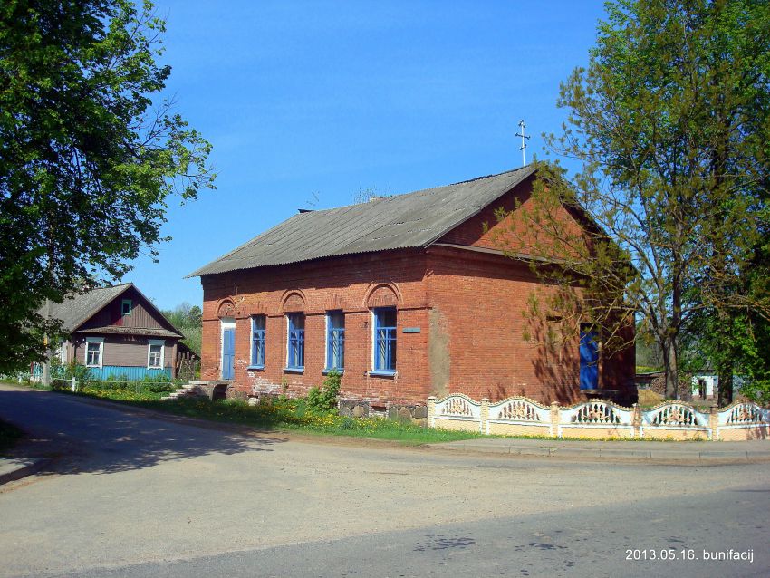 Часовня Бориса и Глеба, Волынцы (Верхнедвинский район, Беларусь, Витебская область). общий вид в ландшафте