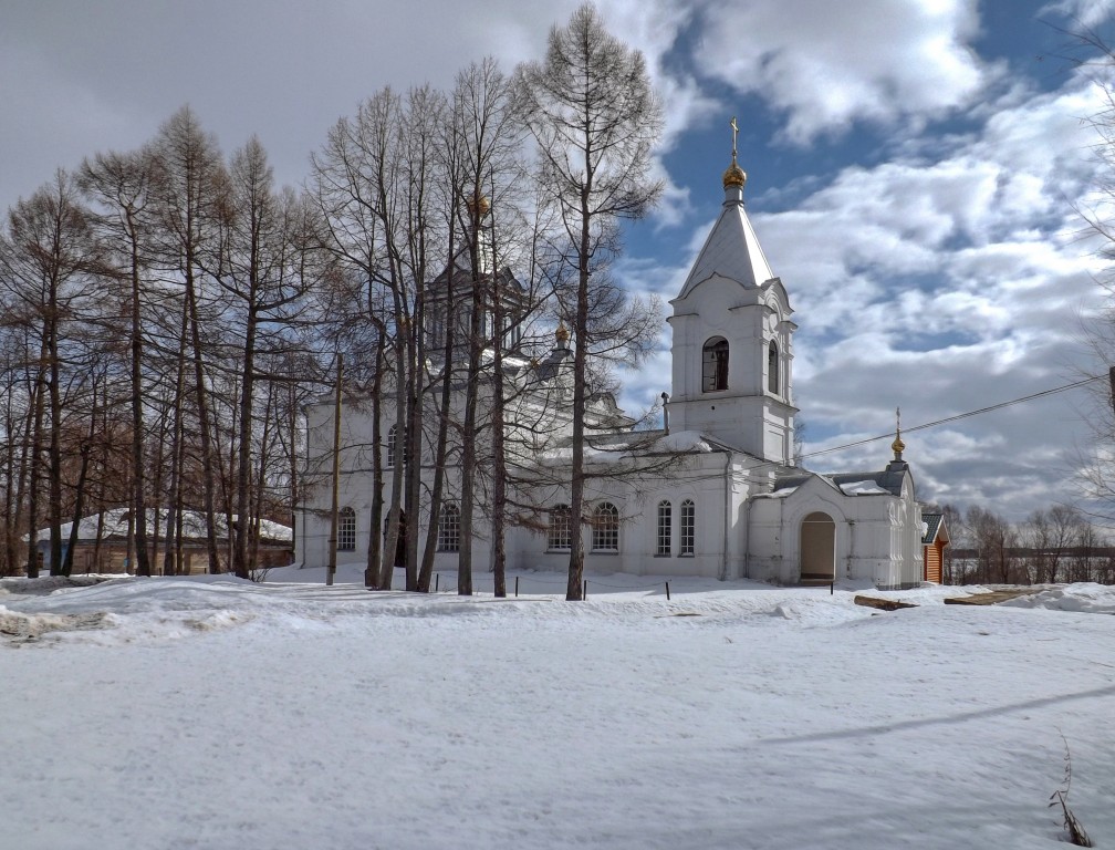 Кугалки. Церковь Троицы Живоначальной. фасады