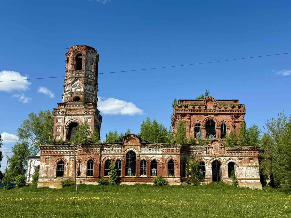 Церковь Троицы Живоначальной, Первомайское (Яранский район, Кировская область). фасады