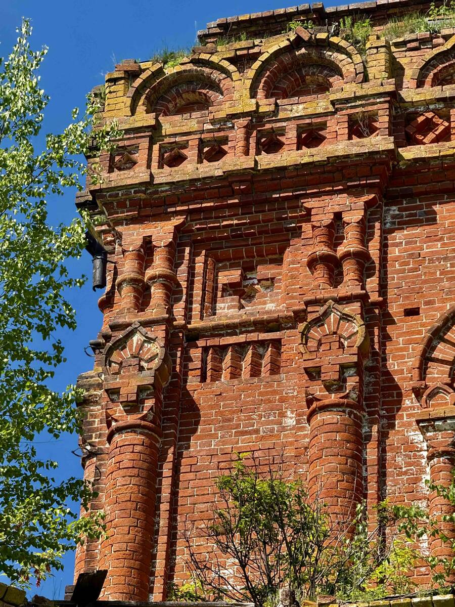 Церковь Троицы Живоначальной, Первомайское (Яранский район, Кировская область). архитектурные детали
