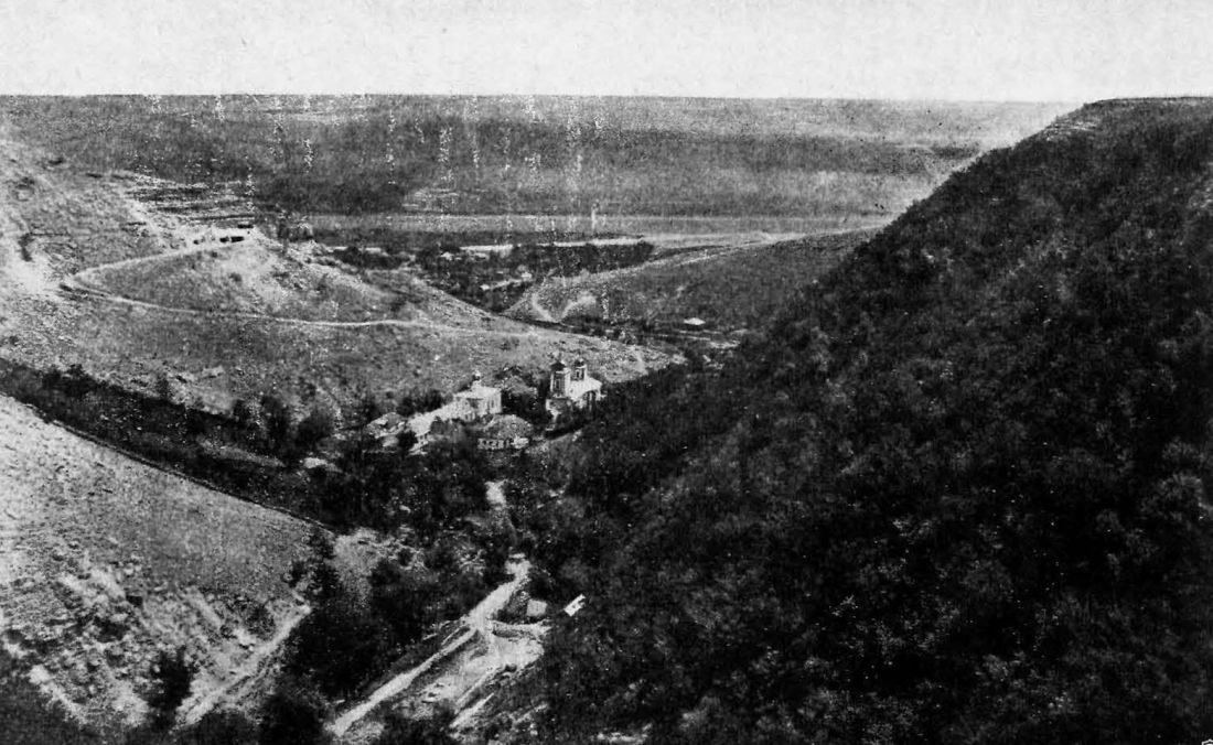 Сахарна. Троицкий Сахарнянский монастырь. архивная фотография, Монастырь Сахарна. Вид с западной стороны