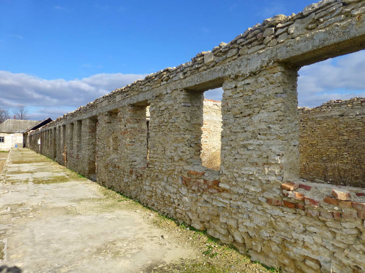 Фрумошский Троицкий монастырь, Фрумоаса (Каларашский район, Молдова). дополнительная информация