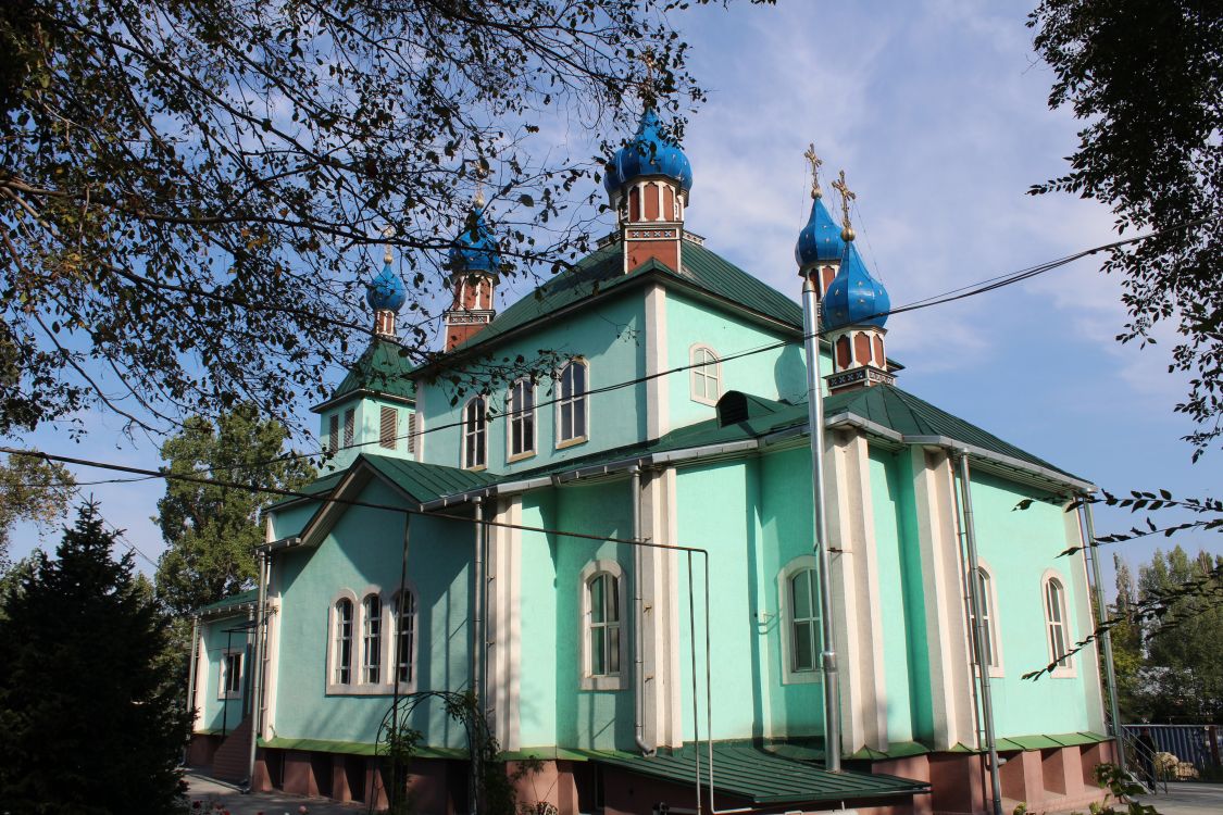 Церковь Николая Чудотворца, Талгар (Софийская) (Алматинская область, Казахстан). архитектурные детали, Освещение нового Поклонного креста