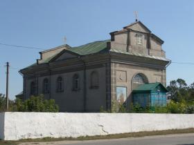 Белогородка. Церковь Троицы Живоначальной