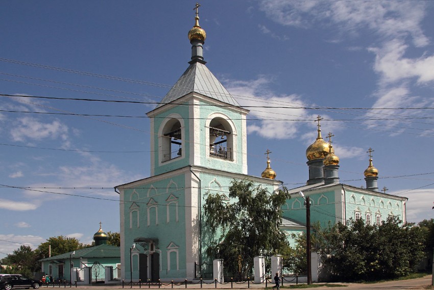 Кафедральный собор Михаила Архангела, Уральск (Западно-Казахстанская область, Казахстан). фасады