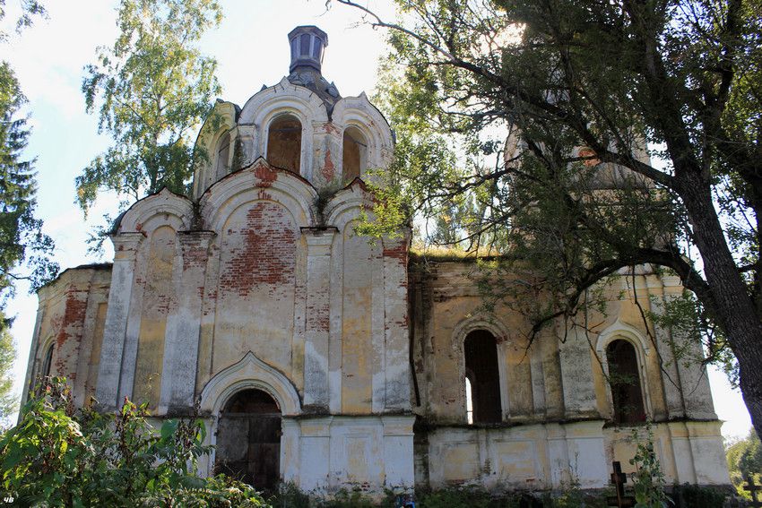 Маслово (Спас-Ульстимский погост). Церковь Спаса Преображения. фасады