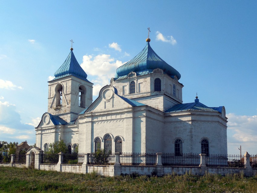 Нижняя Кармалка. Церковь Николая Чудотворца. фасады