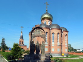 Ульяновка. Церковь Казанской иконы Божией Матери