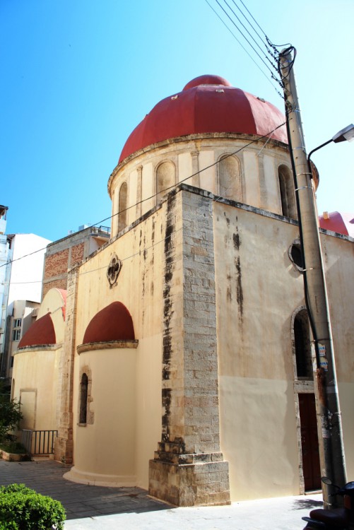 Церковь Екатерины, Ираклион (Крит (Κρήτη), Греция). фасады, Основной объем храма, вид с севера