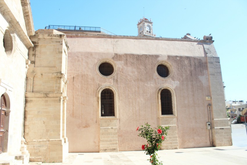 Церковь Екатерины, Ираклион (Крит (Κρήτη), Греция). фасады, Северный фасад средней части храма