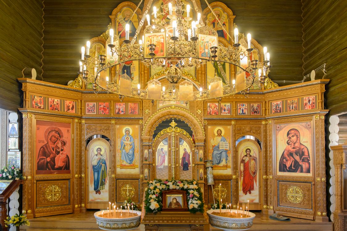 Церковь Рождества Пресвятой Богородицы, Алматы (Алматы, город, Казахстан). интерьер и убранство