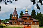 Красный Ключ. Петра и Павла, церковь