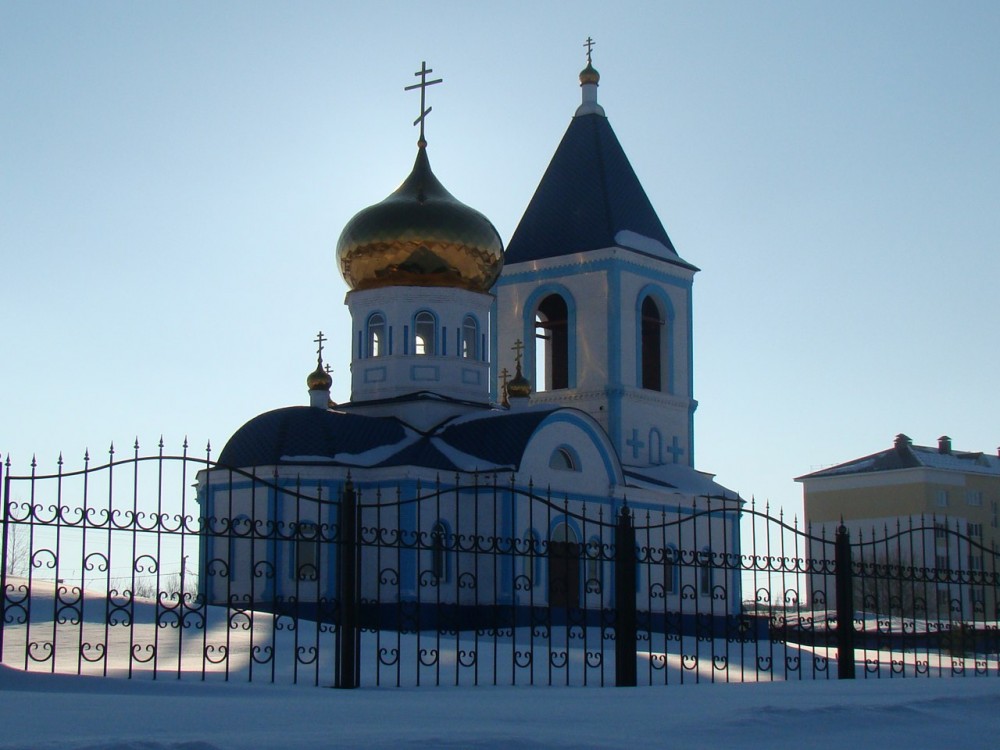 Дюртюли. Церковь Василия Великого. фасады, Храм зимой