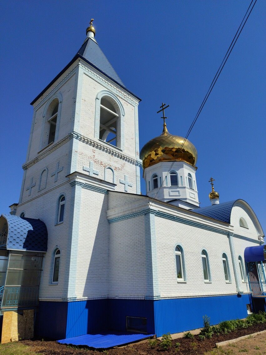 Дюртюли. Церковь Василия Великого. фасады