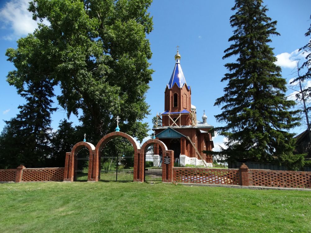 Церковь Успения Пресвятой Богородицы, Ярославка (Дуванский район, Республика Башкортостан). фасады