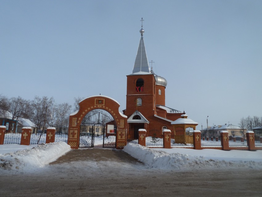 Церковь Троицы Живоначальной, Бакалы (Бакалинский район, Республика Башкортостан). фасады, Церковь Троицы Живоначальной.  с. Бакалы,  Бакалинский район, РБ