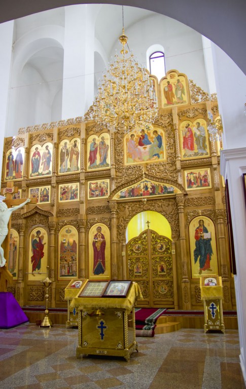 Церковь Воздвижения Креста Господня в Карасу, Алматы (Алматы, город, Казахстан). интерьер и убранство