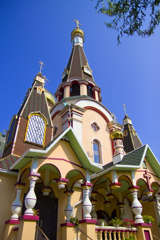 Церковь Воздвижения Креста Господня в Карасу, Алматы (Алматы, город, Казахстан). архитектурные детали