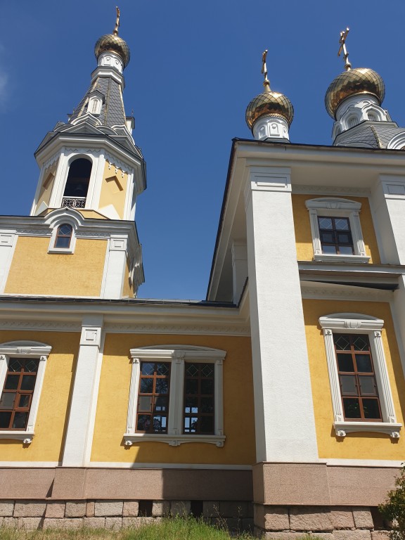Церковь Михаила Архангела, Каскелен (Алматинская область, Казахстан). фасады