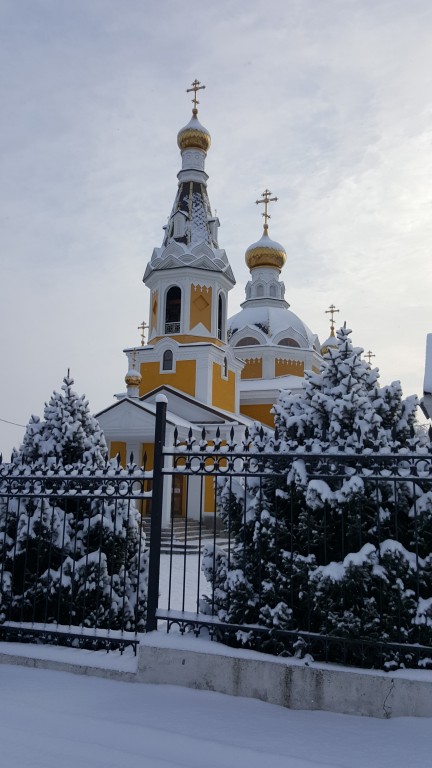 Церковь Михаила Архангела, Каскелен (Алматинская область, Казахстан). фасады