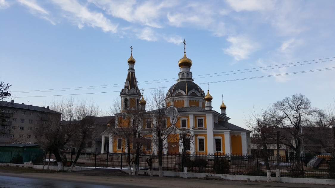 Каскелен. Церковь Михаила Архангела. фасады