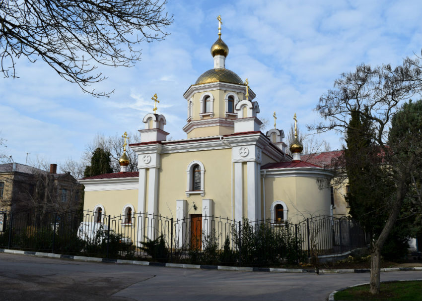 Севастополь. Церковь Луки (Войно-Ясенецкого). фасады, Храм святителя Луки