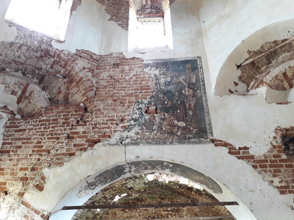 Церковь Тихвинской иконы Божией Матери (старая), Осока (Барышский район, Ульяновская область). интерьер и убранство
