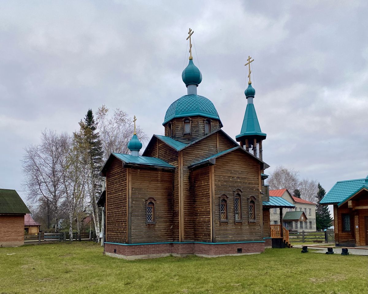 Вид с СВ, фасады. Церковь Татианы, Новотырышкино (Смоленский район, Алтайский край)