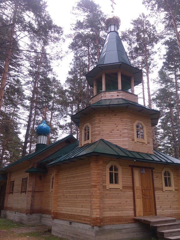 Церковь Евфимия Великого, Манжерок (Майминский район, Республика Алтай). фасады