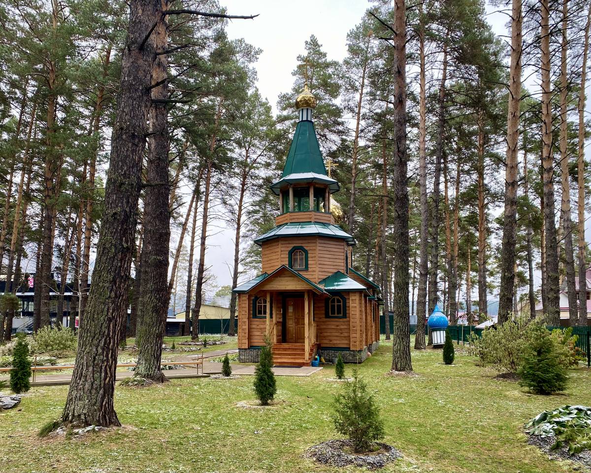 Церковь Евфимия Великого, Манжерок (Майминский район, Республика Алтай). фасады, Западный фасад