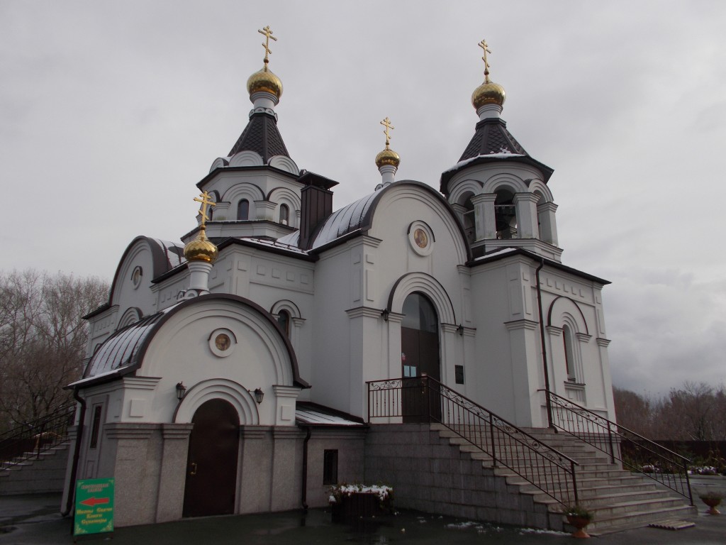 Новоалтайск. Церковь Иверской иконы Божией Матери. фасады