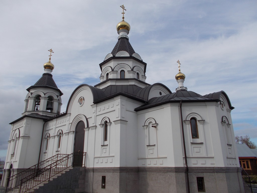Новоалтайск. Церковь Иверской иконы Божией Матери. фасады