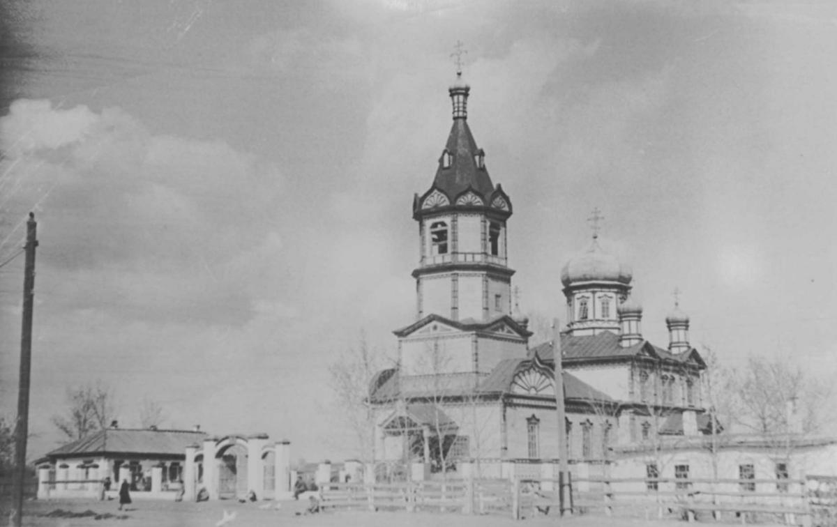 Фото 1950-ых годов из фондов Краеведческого музея города Рубцовска, архивная фотография. Кафедральный собор Михаила Архангела, Рубцовск (Рубцовский район и г. Рубцовск, Алтайский край)
