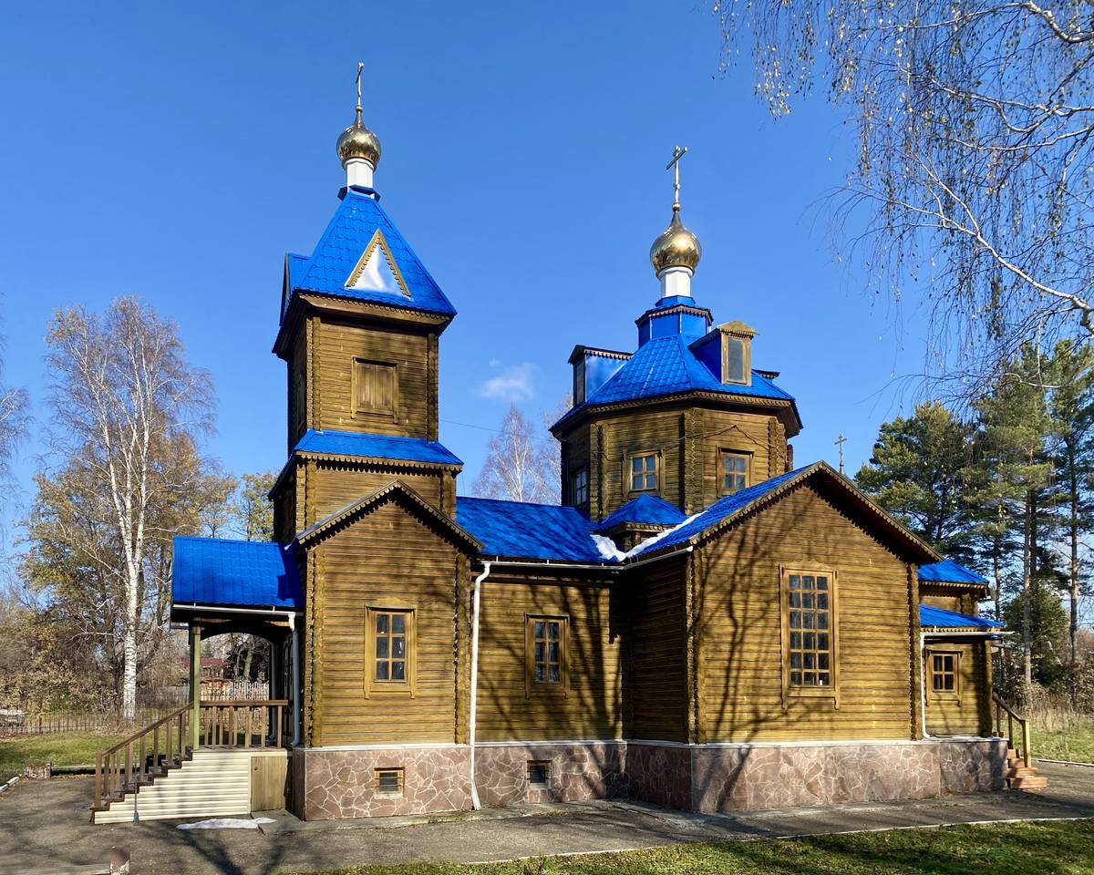 Церковь Покрова Пресвятой Богородицы, Ельцовка (Ельцовский район, Алтайский край). фасады, Южный фасад