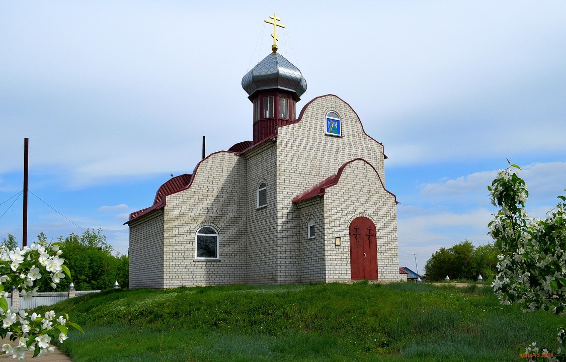 Веселоярск. Церковь Иоанна Богослова. фасады