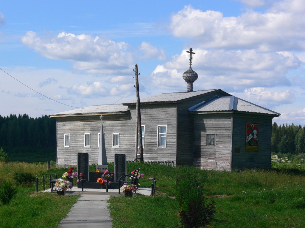 Церковь Георгия Победоносца, Верхняя Паленьга (Холмогорский район, Архангельская область). фасады, вид с юго-востока