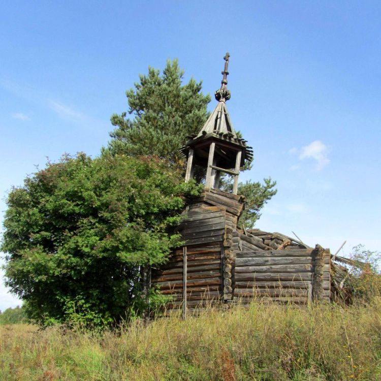 Часовня Казанской иконы Божией Матери, Красная (Грязная) Сельга (Медвежьегорский район, Республика Карелия). фасады, западный фасад