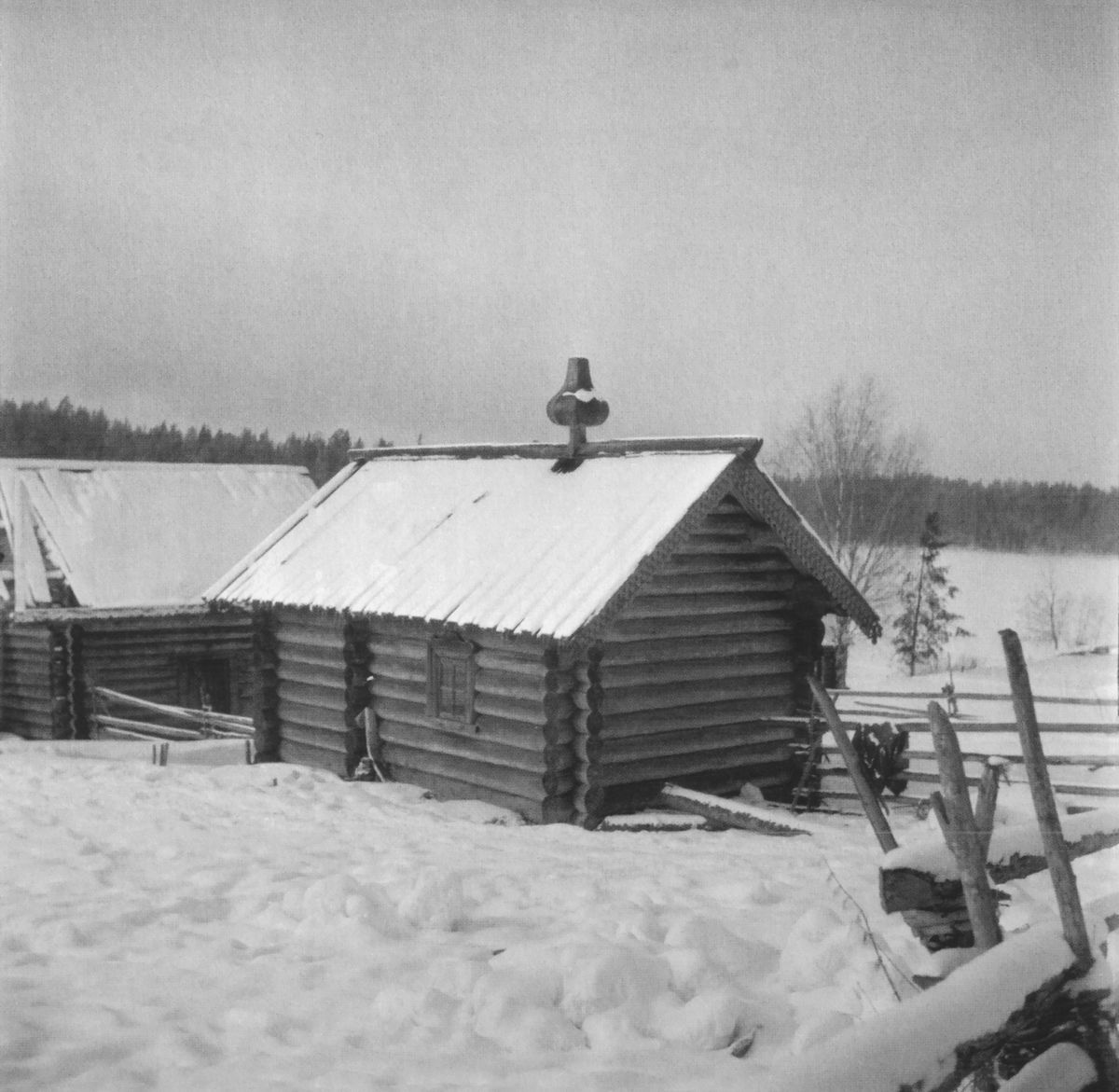 Часовня Иоанна Богослова, Черкасы (Медвежьегорский район, Республика Карелия). архивная фотография, Фото 1944 года из фондов Kansallisarkisto. Автор Lars Pettersson
