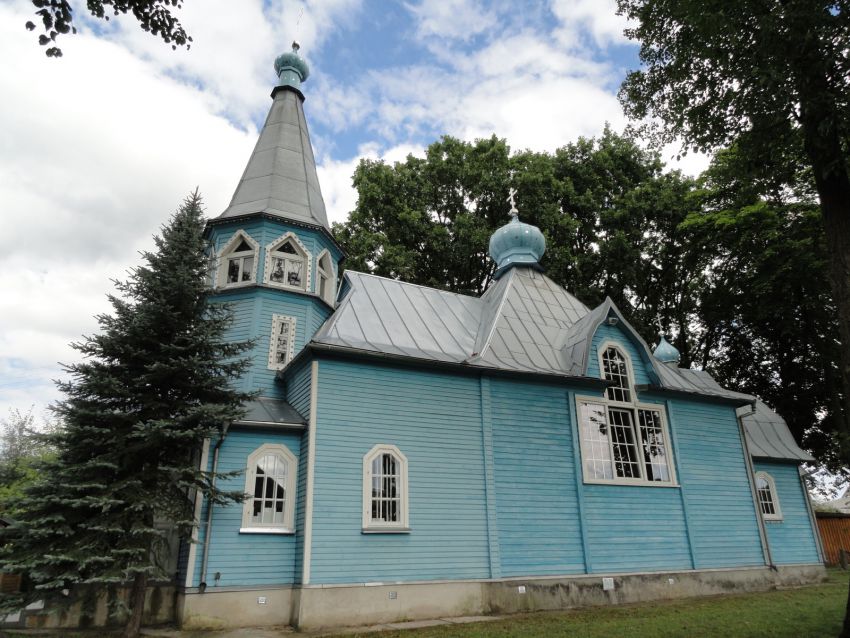 Мажейкяй. Церковь Успения Пресвятой Богородицы. фасады