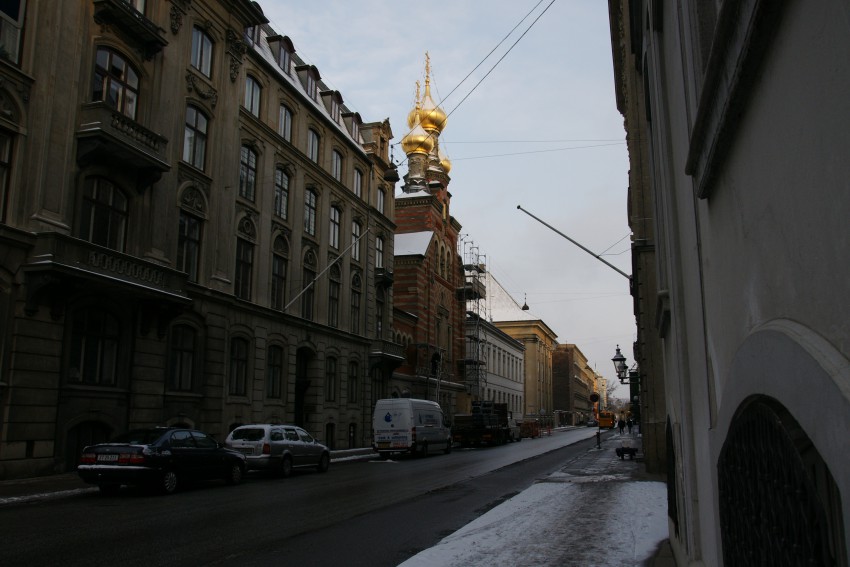 Копенгаген. Церковь Александра Невского. общий вид в ландшафте