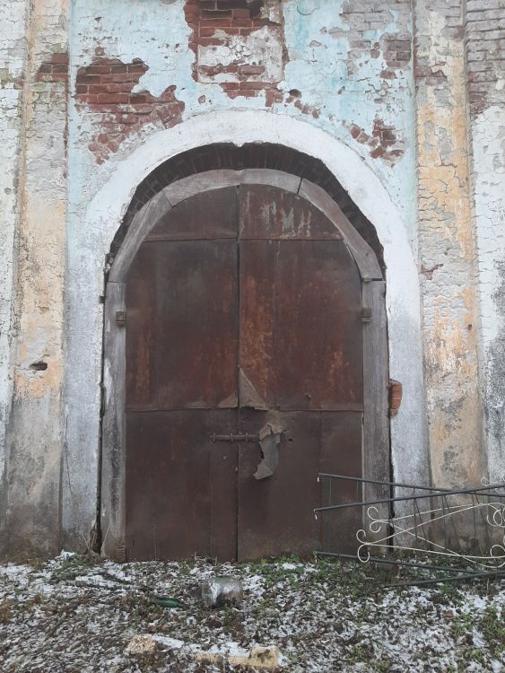 Церковь Владимира равноапостольного, Еськи (Бежецкий район, Тверская область). архитектурные детали