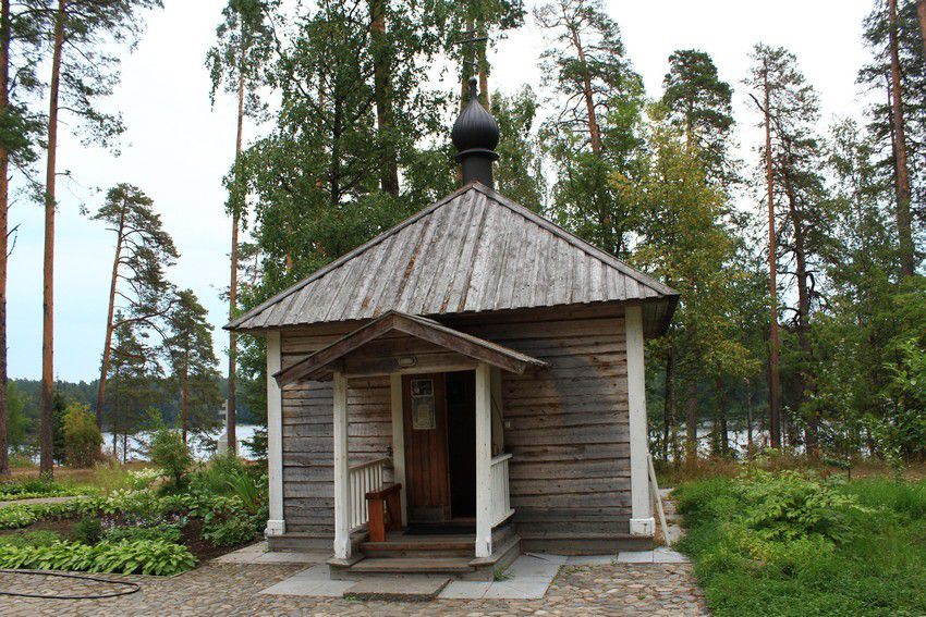 Валаамские острова. Спасо-Преображенский Валаамский монастырь. Смоленский скит. Часовня Смоленской иконы Божией Матери. фасады