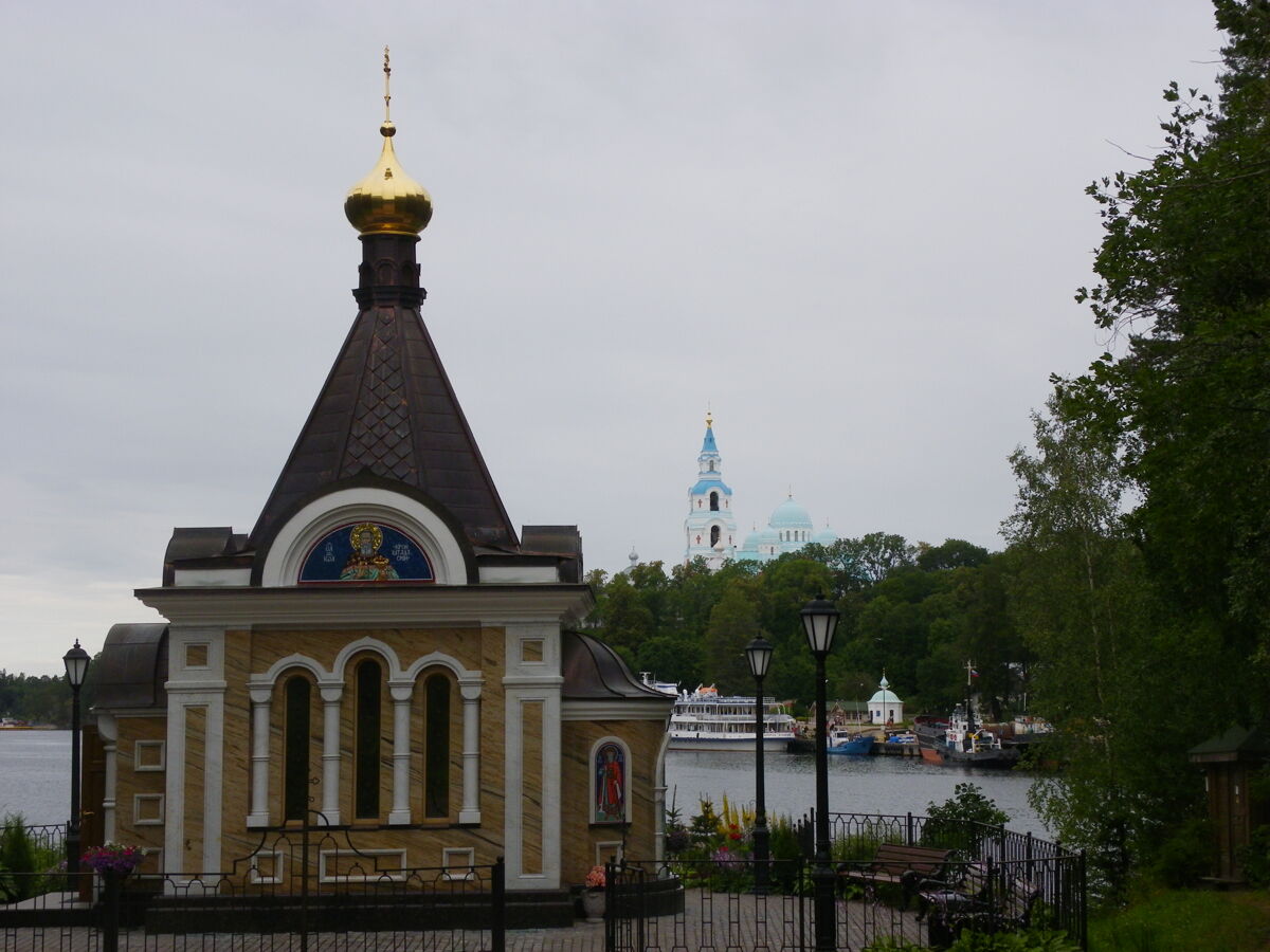 Валаамские острова. Спасо-Преображенский Валаамский монастырь. Часовня Ксении Петербургской. фасады