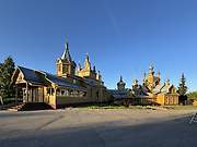 Сосногорск. Храмовый комплекс. Церкви Серафима Саровского и Жён-мироносиц